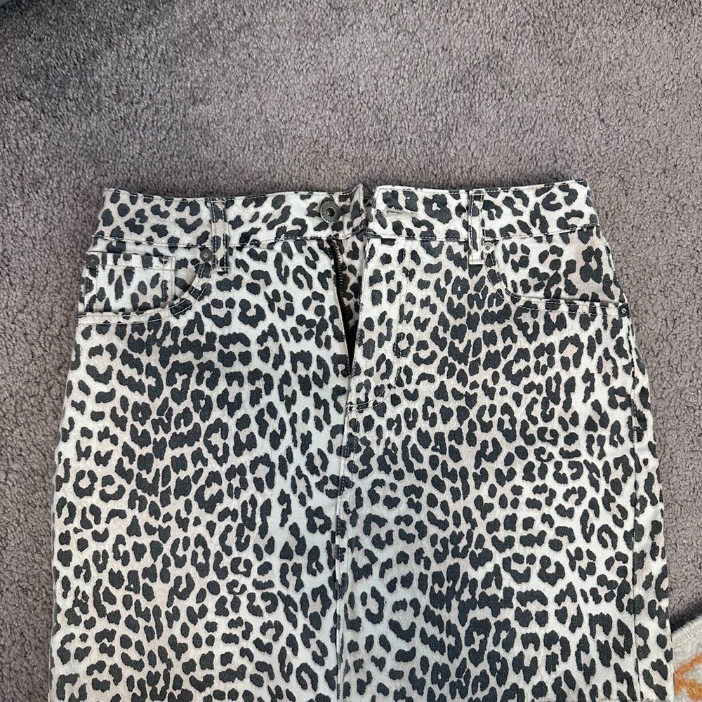 Pistola Black and Gray Cheetah Print Skirt